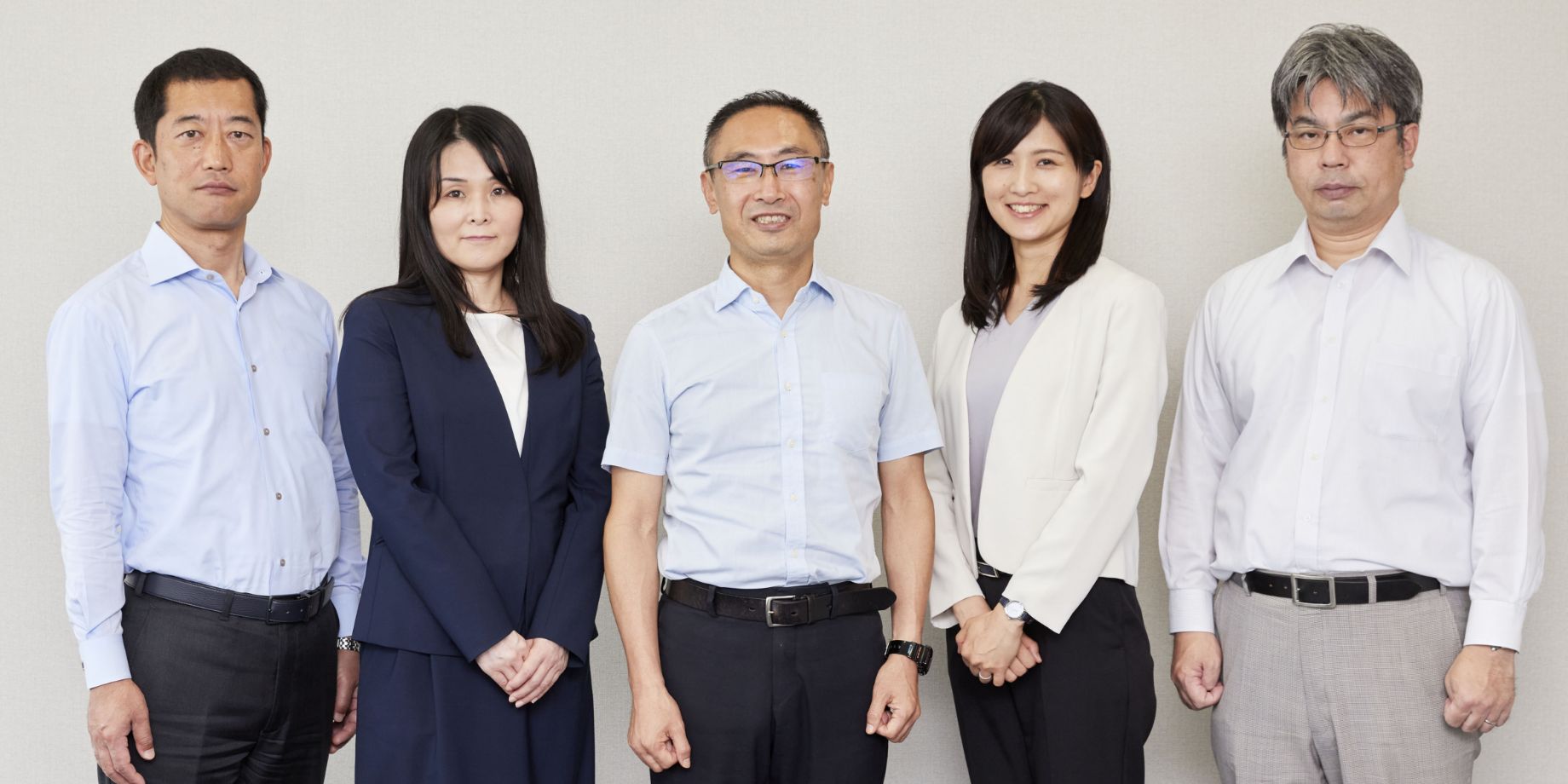 森先生と東京センチュリー人事部 健康経営推進担当（小﨑・神村・宮澤・髙城）